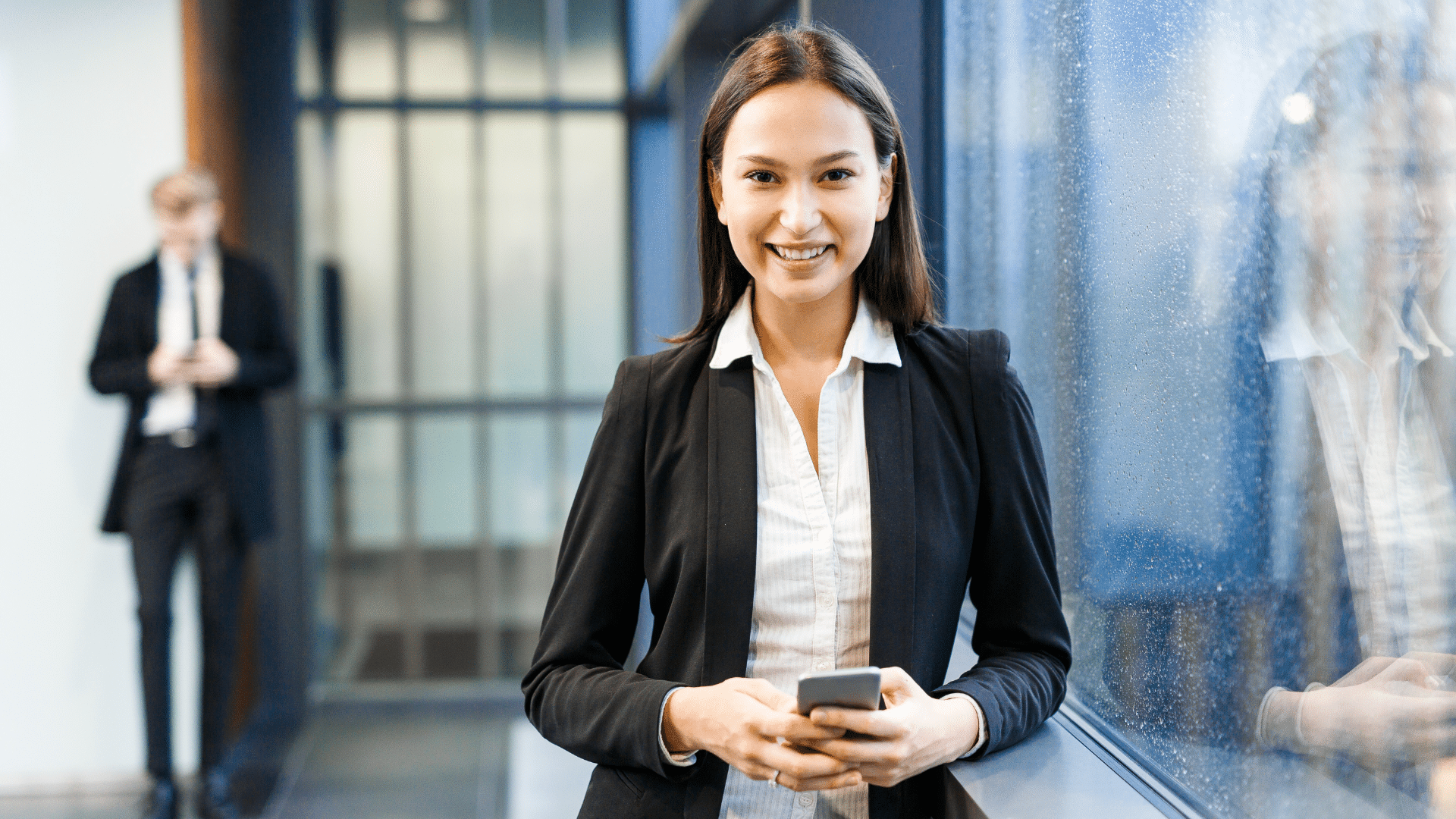 La-figura-detras-de-la-gestion-Descubre-quien-esta-al-mando-del-edificio