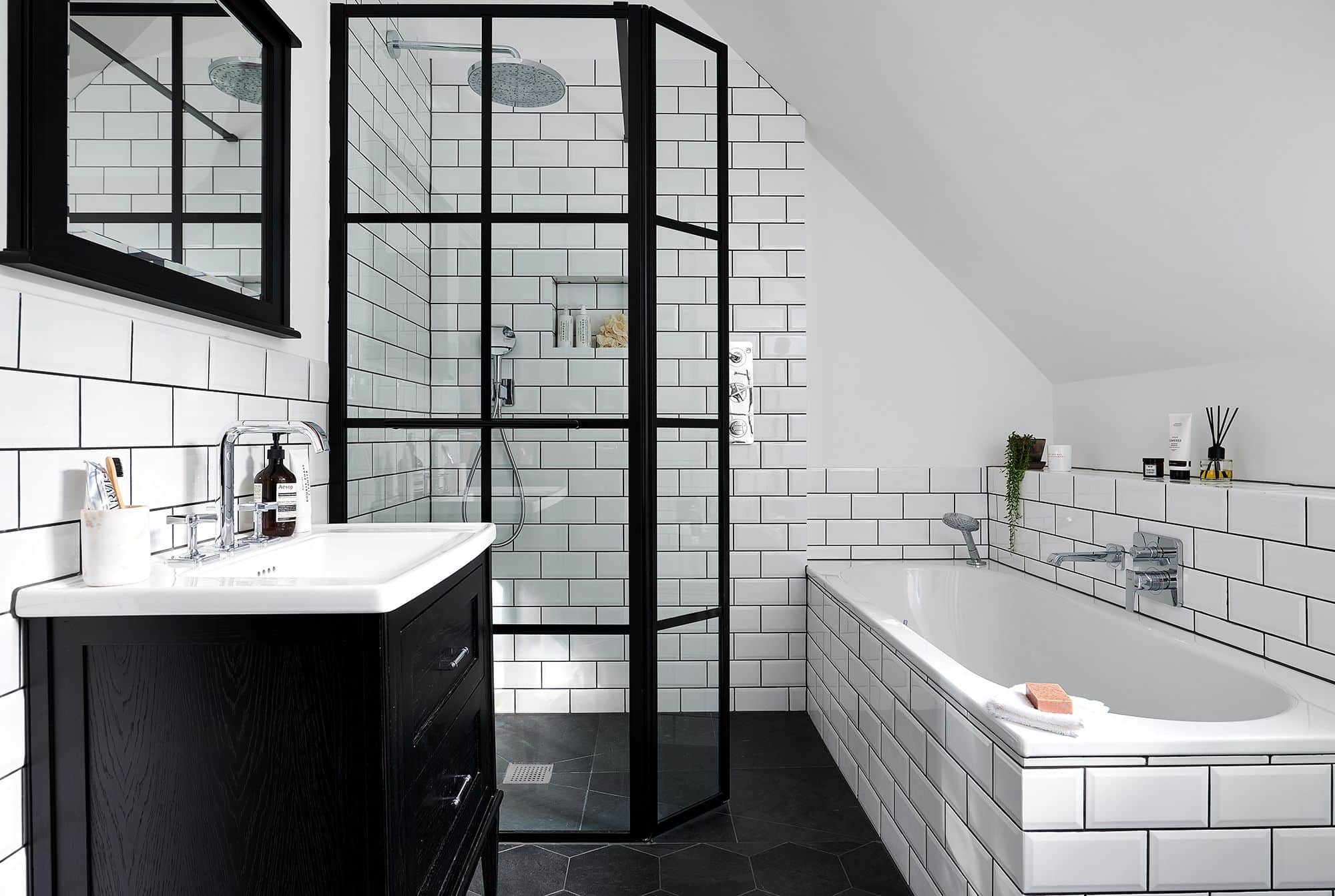 baños-blanco-negro Estilos y tendencias en baños de blanco y negro