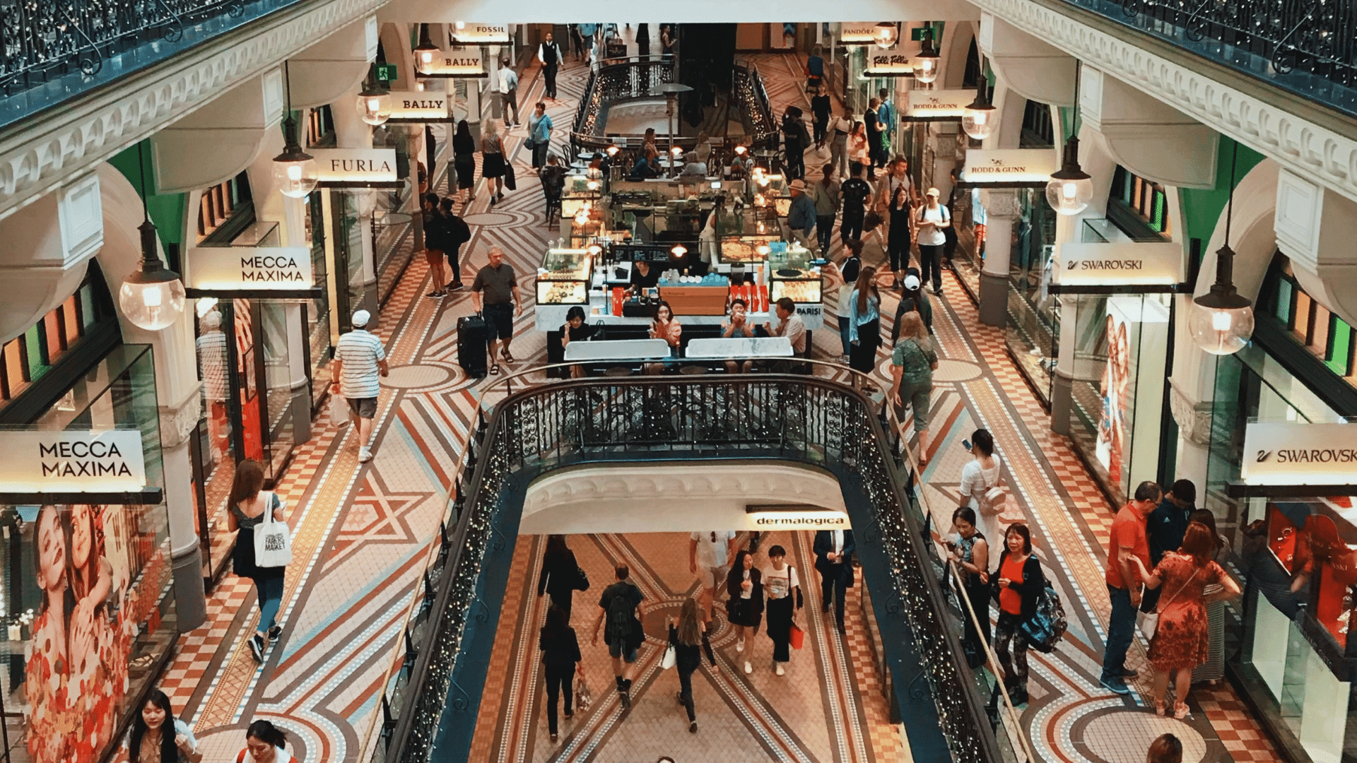 &iquest;C&oacute;mo comparar locales comerciales para rentar en una plaza comercial?