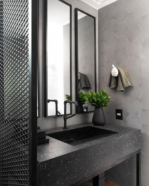 21cf9bfae1eea9c49ef0d8277b1e406e